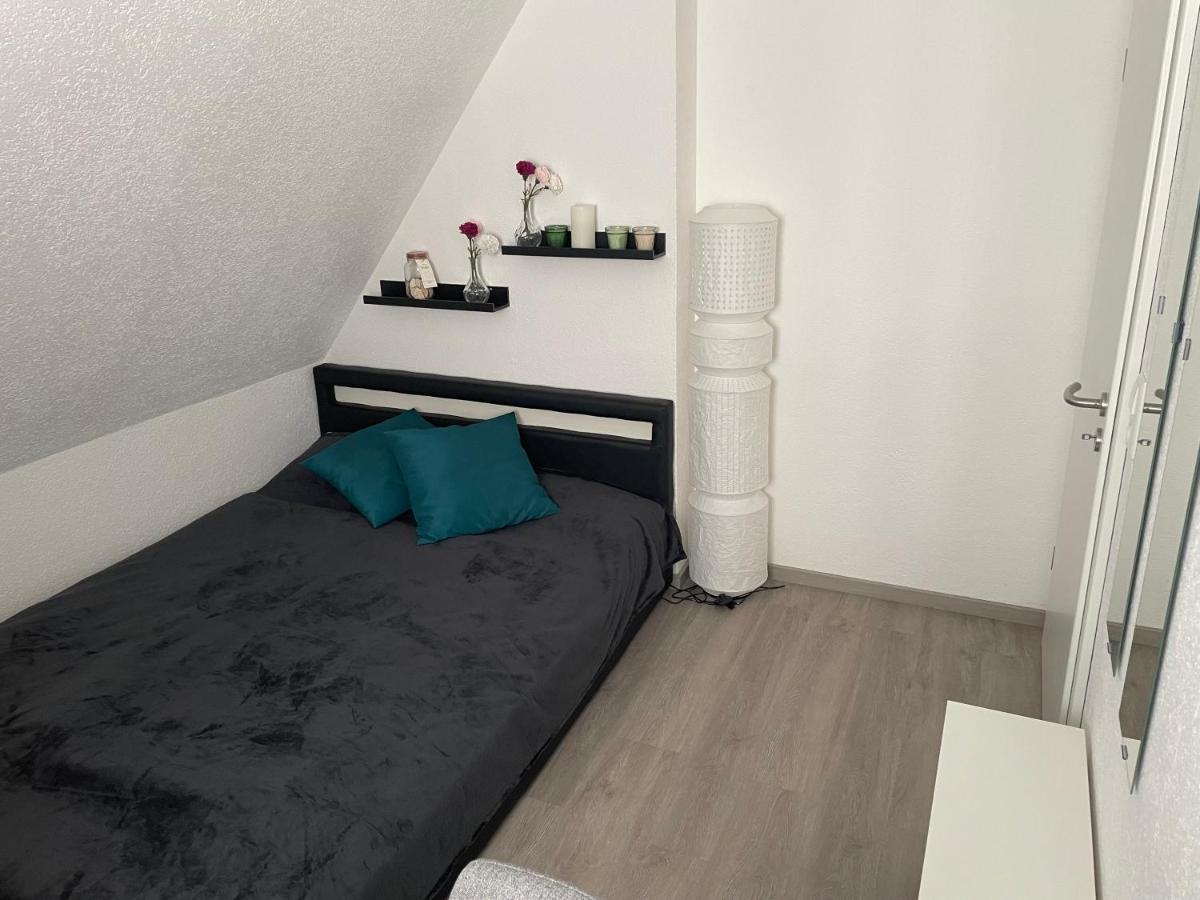 #1 Modernes Zimmer Mit Pool Und Garten メミンゲン エクステリア 写真