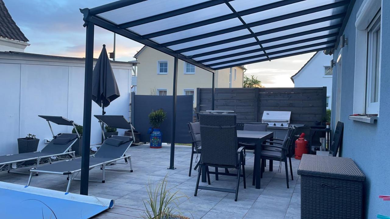 #1 Modernes Zimmer Mit Pool Und Garten メミンゲン エクステリア 写真