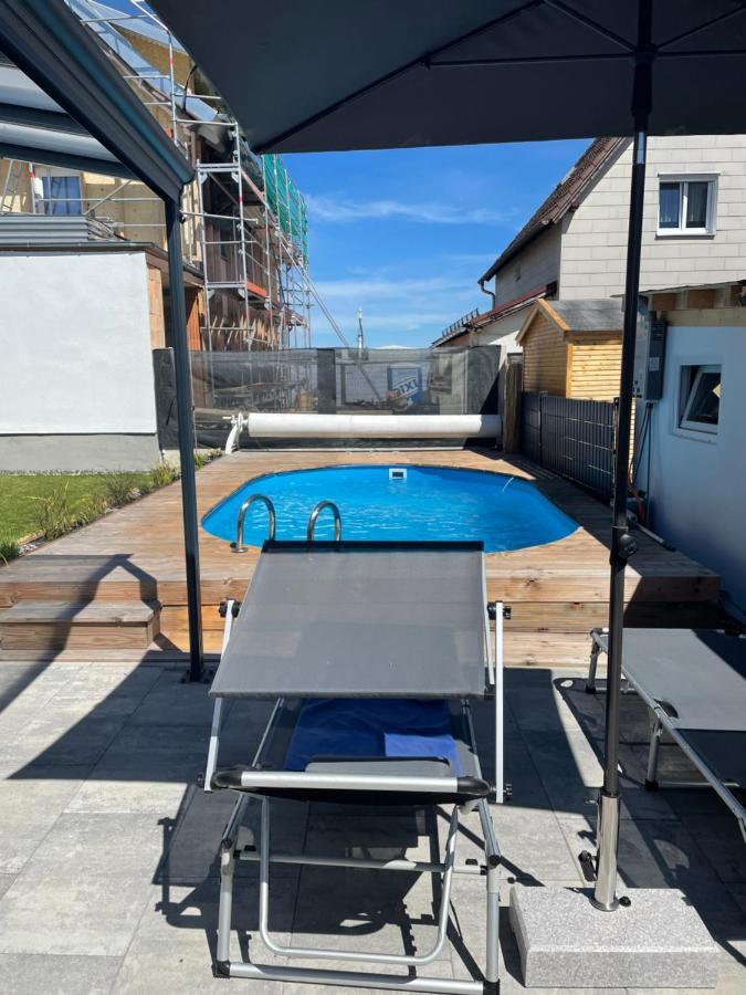 #1 Modernes Zimmer Mit Pool Und Garten メミンゲン エクステリア 写真
